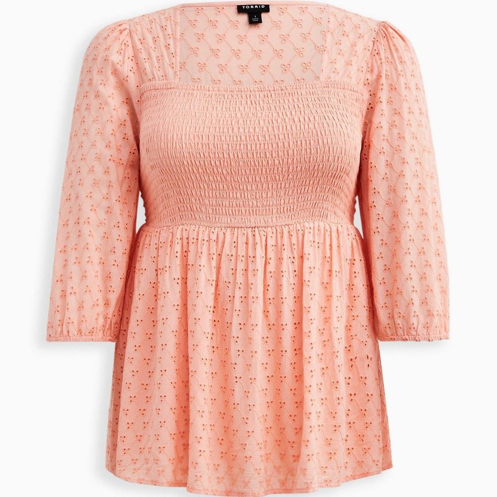 Torrid Smocked Babydoll Top Blouse Voile Eyelet Peach Size 2/2X - Picture 4 of 12